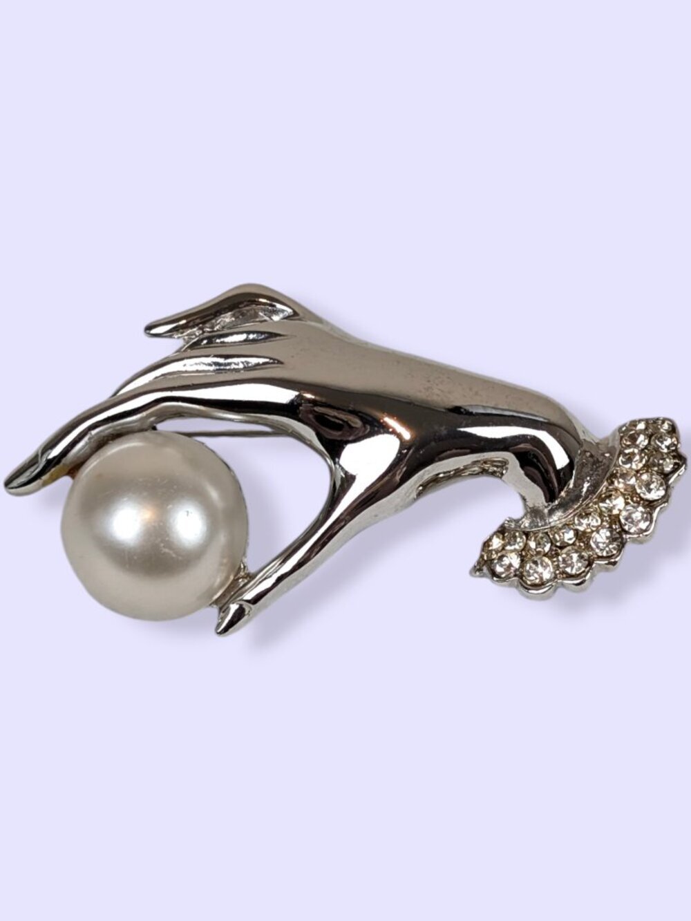 Vintage Dainty Hand Faux Pearl Cabochon Brooch